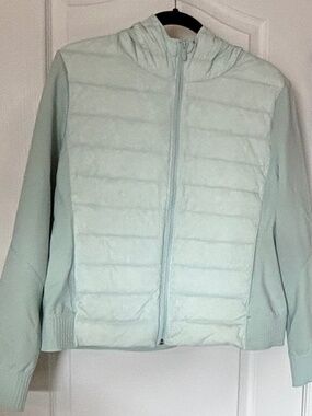 Lululemon Down and Around Jacket Size 14 NWOT in Delicate Mint